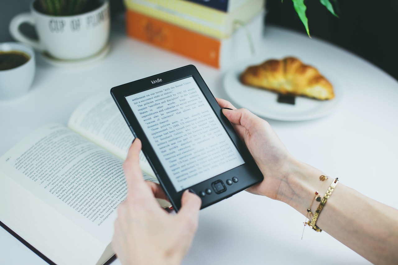 What Is a Kindle? Everything You Need to Know